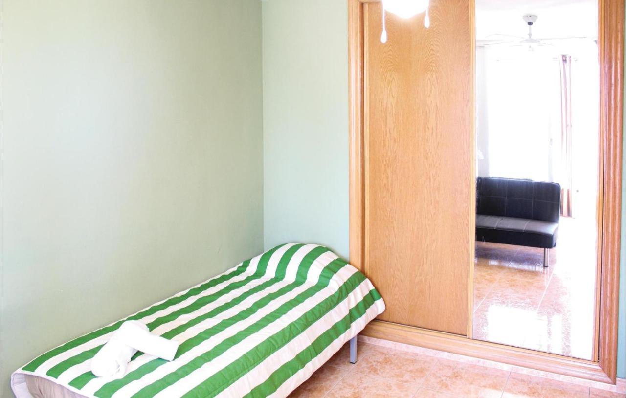 2 Bedroom Pet Friendly Apartment In Alicante Exteriör bild
