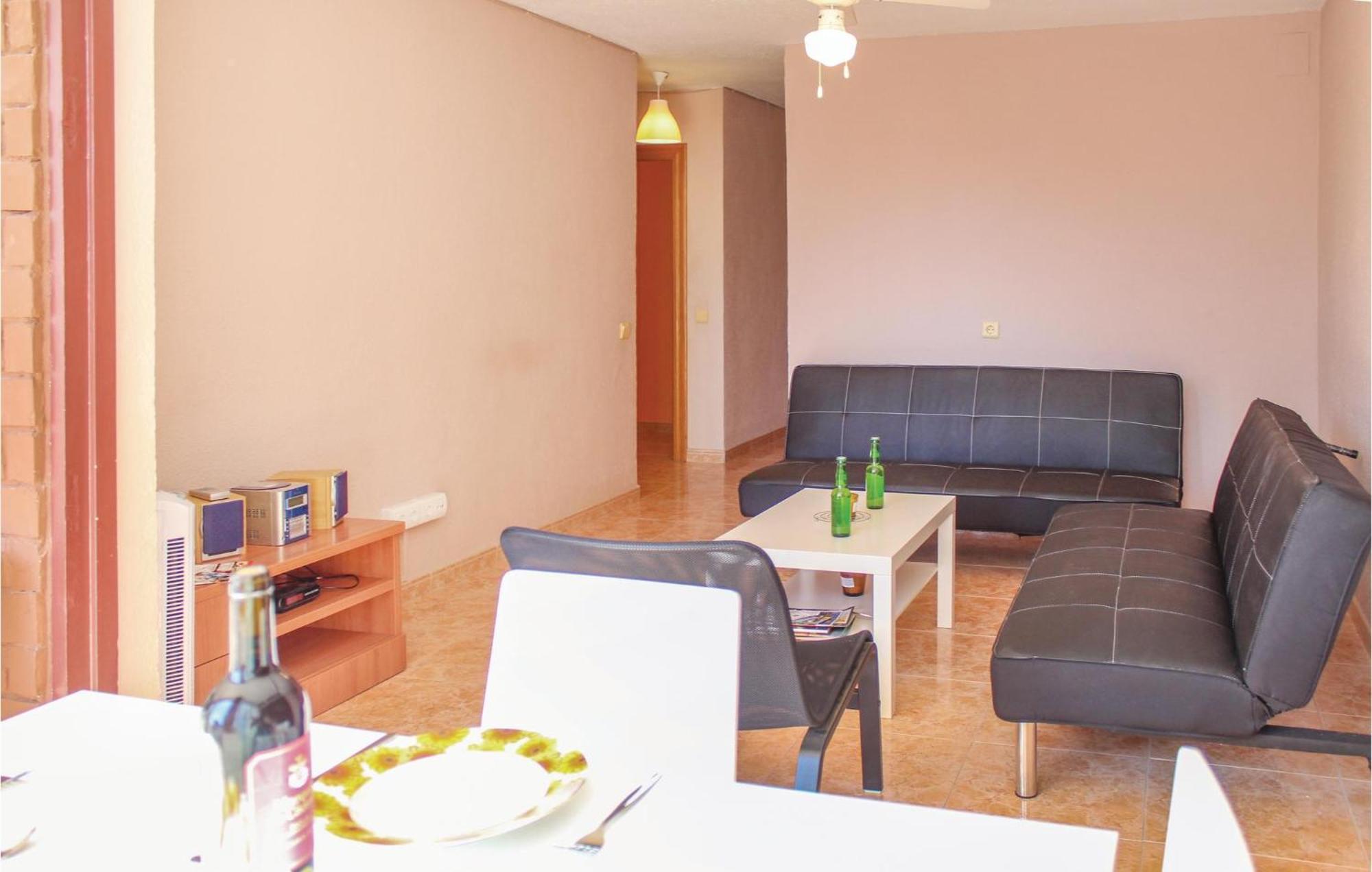2 Bedroom Pet Friendly Apartment In Alicante Exteriör bild